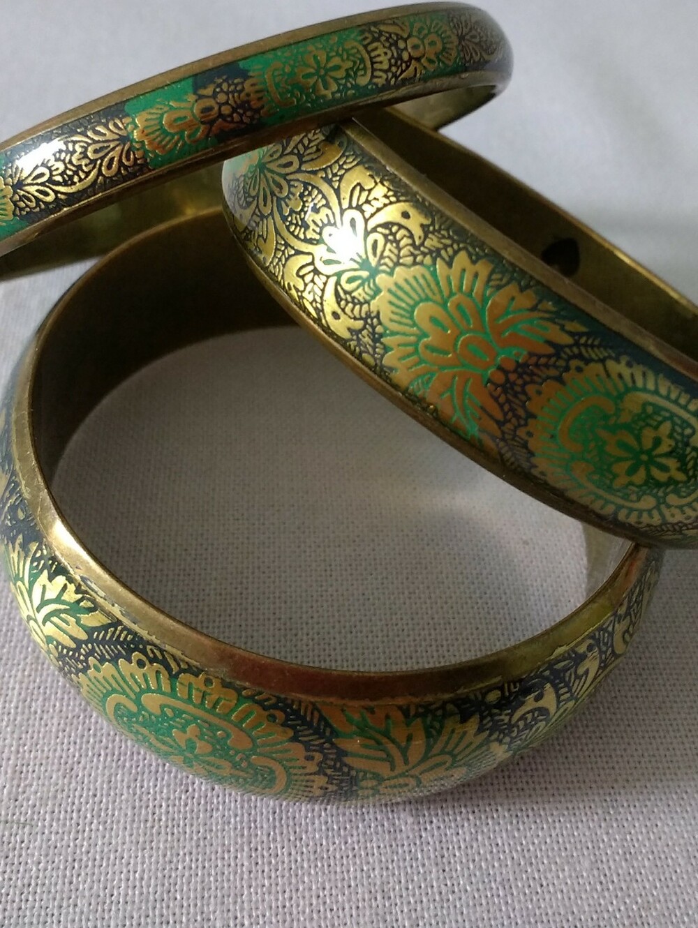 Green and Gold Floral Patterned Bangle Set